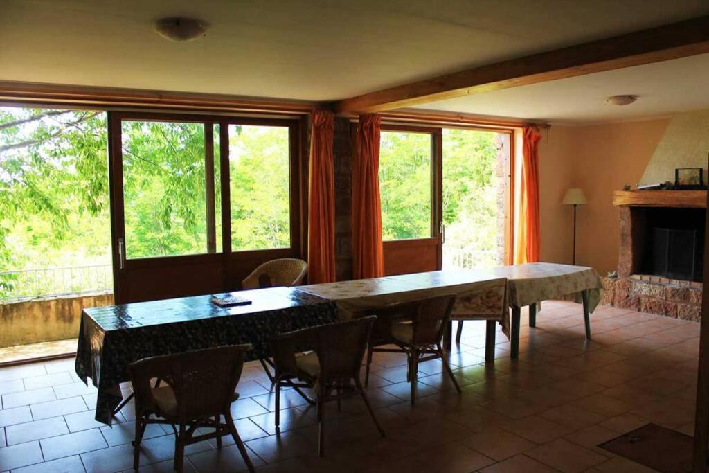 Belle et grande maison ardèchoise Payzac  Extérieur photo